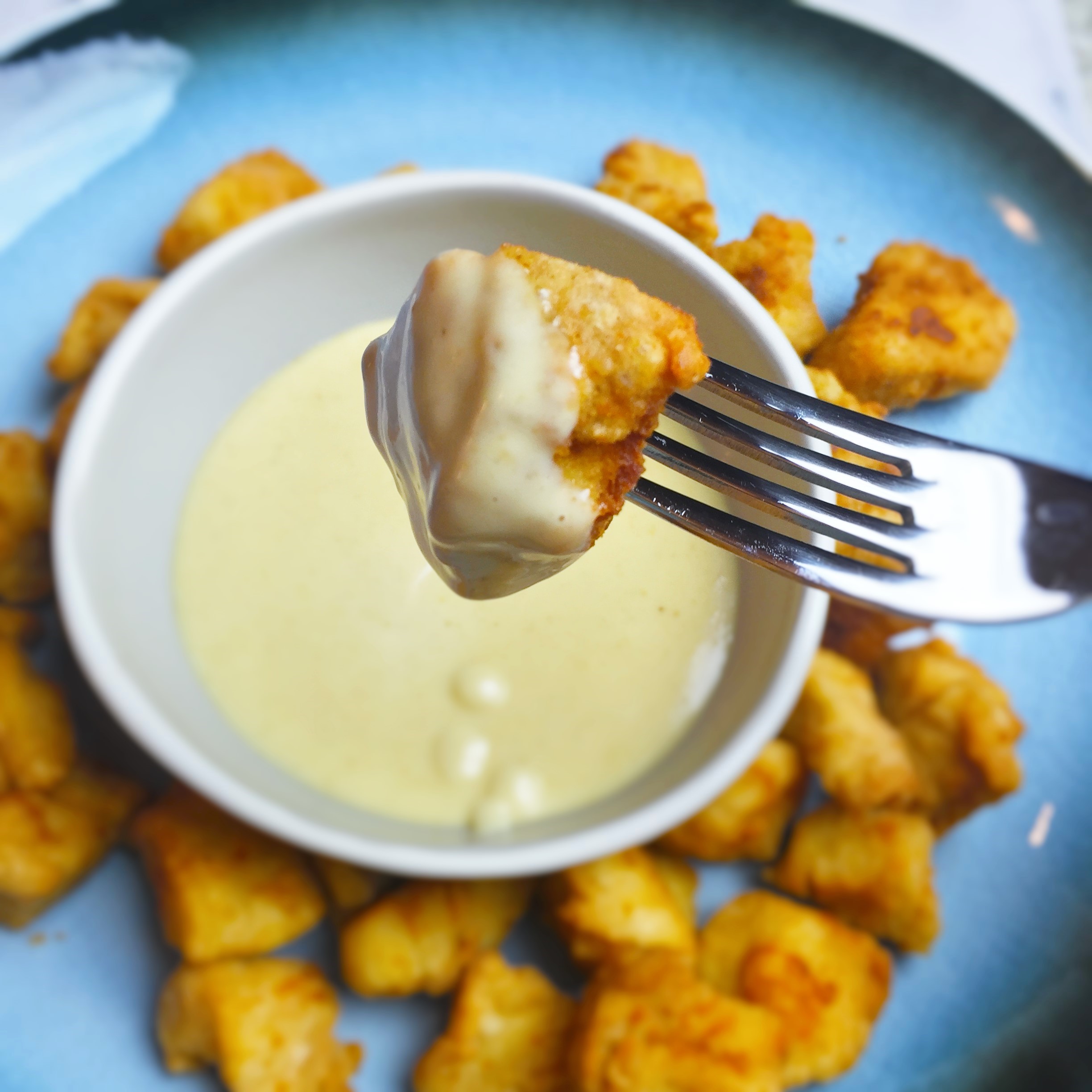 Los Mejores Nuggets de Pollo con Salsa de Mostaza y Miel - ENSALPICADAS