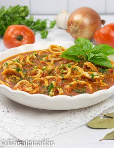 Receta de Calamares en Salsa de Tomate estilo italiano